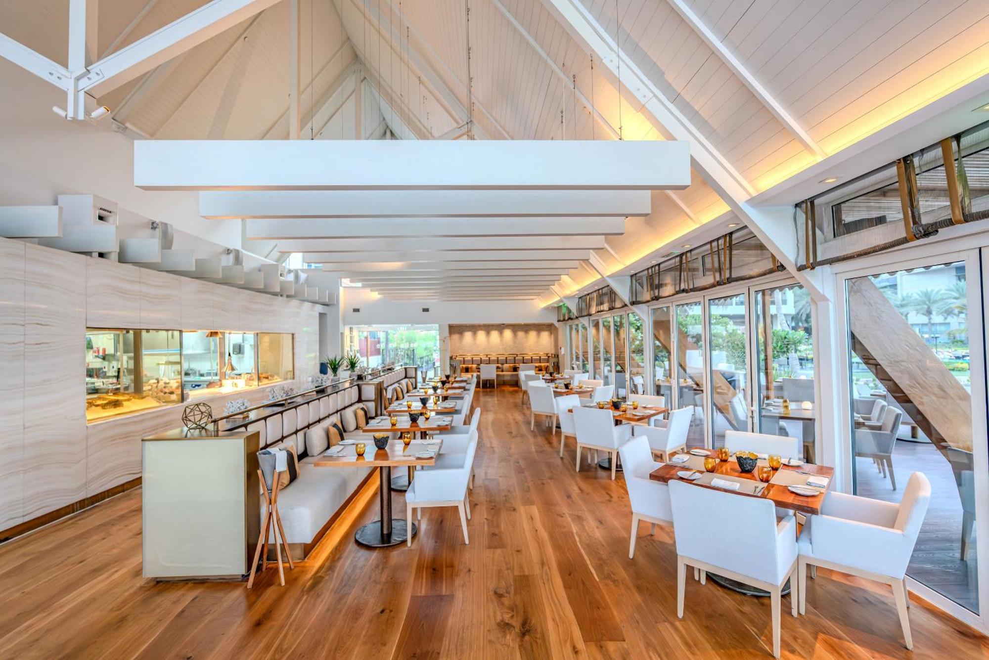 Beach Rotana - Abu Dhabi Exterior photo The restaurant