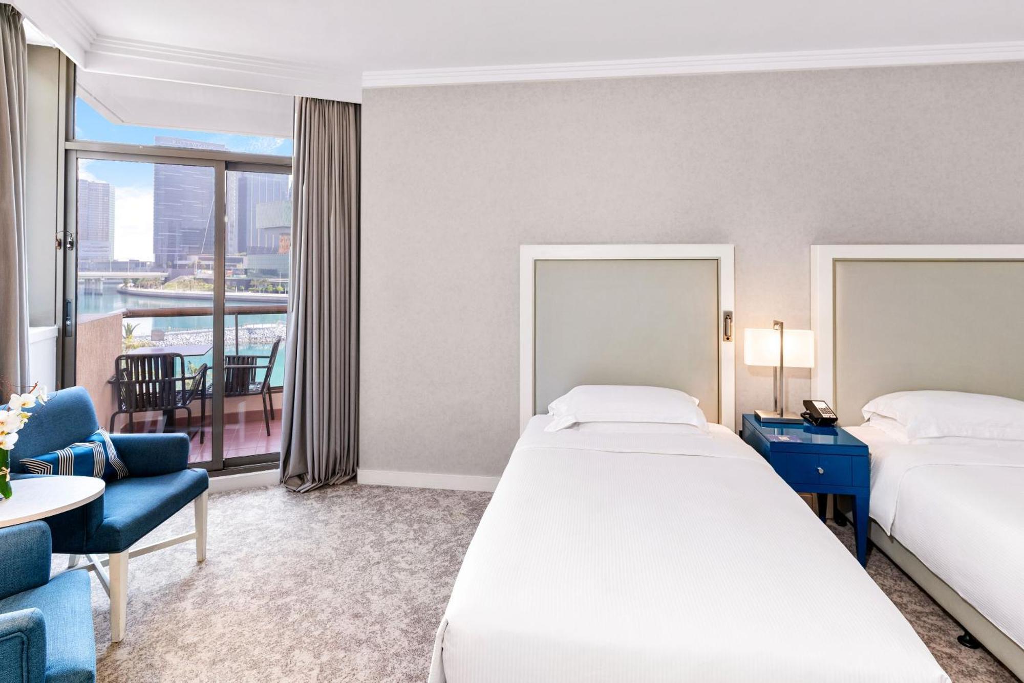 Beach Rotana - Abu Dhabi Room photo Deluxe room